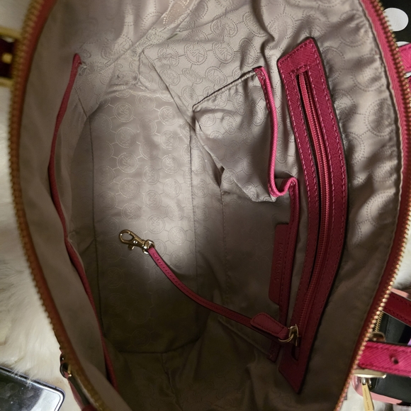 Michael Kors Pink Tote Bag - Picture 4 of 8